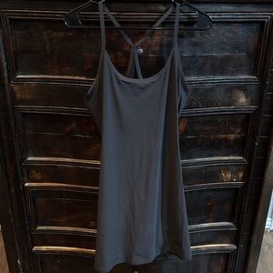 outdoor voices exercise dress in
Navy size L RN 147908